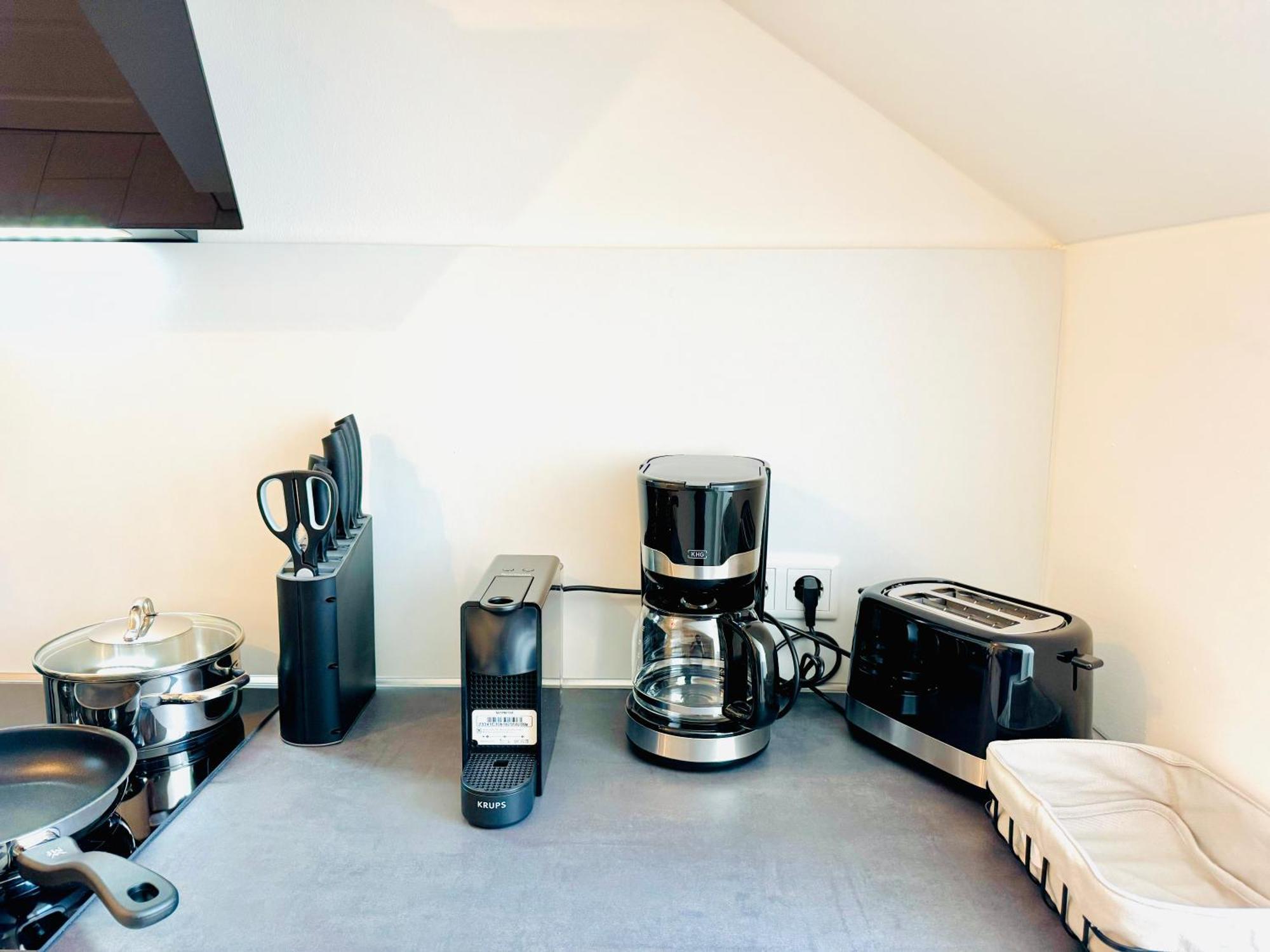 E&K Living - Design Apartments - Netflix - Audi - In Village - Free Parking Ingolstadt Exterior photo